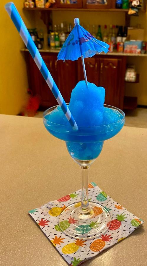 The Blue Orchid B&B Montego Bay Extérieur photo