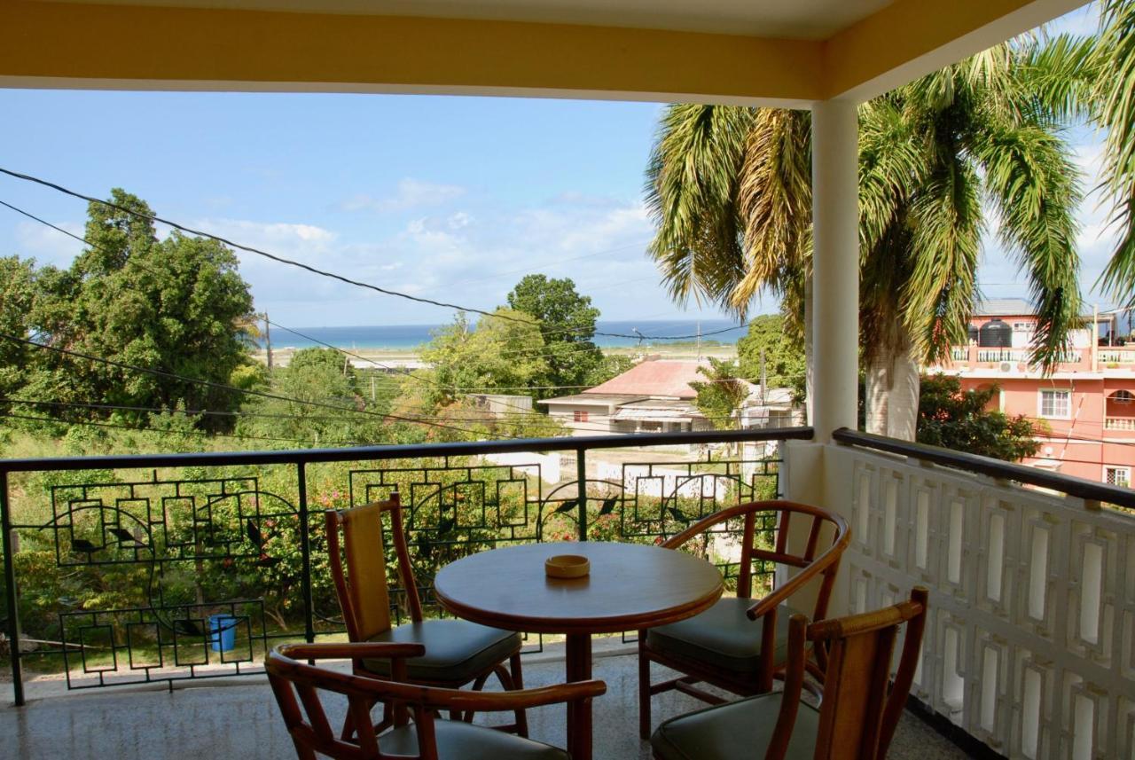 The Blue Orchid B&B Montego Bay Extérieur photo