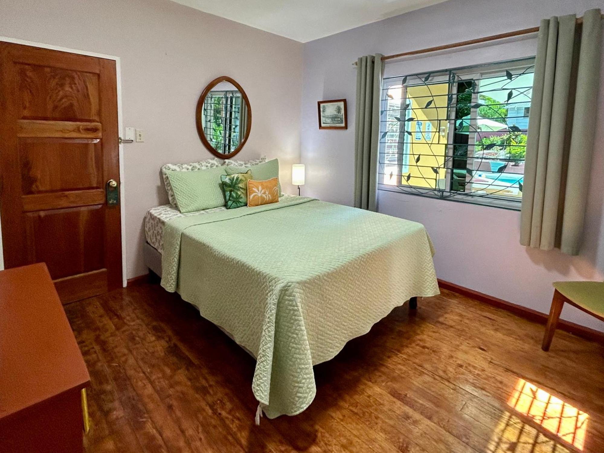 The Blue Orchid B&B Montego Bay Extérieur photo