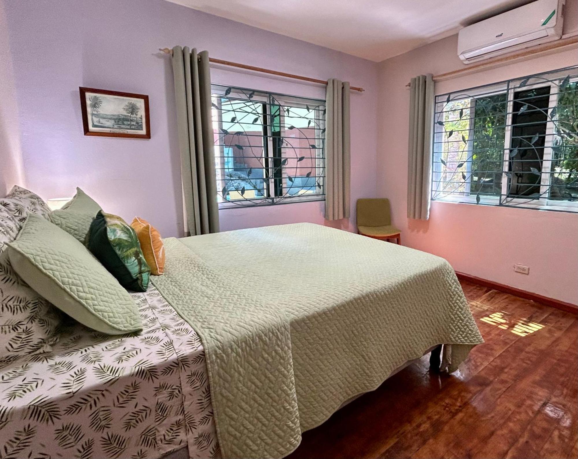 The Blue Orchid B&B Montego Bay Extérieur photo